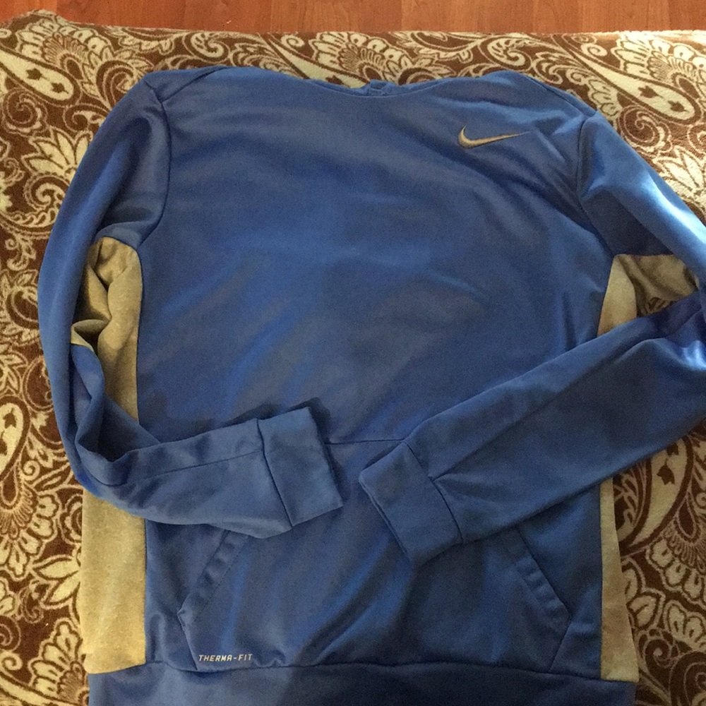 Nike men’s hoodie